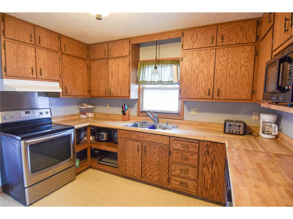 612 Cherry Road Thief River Falls MN 56701 7063960 image8