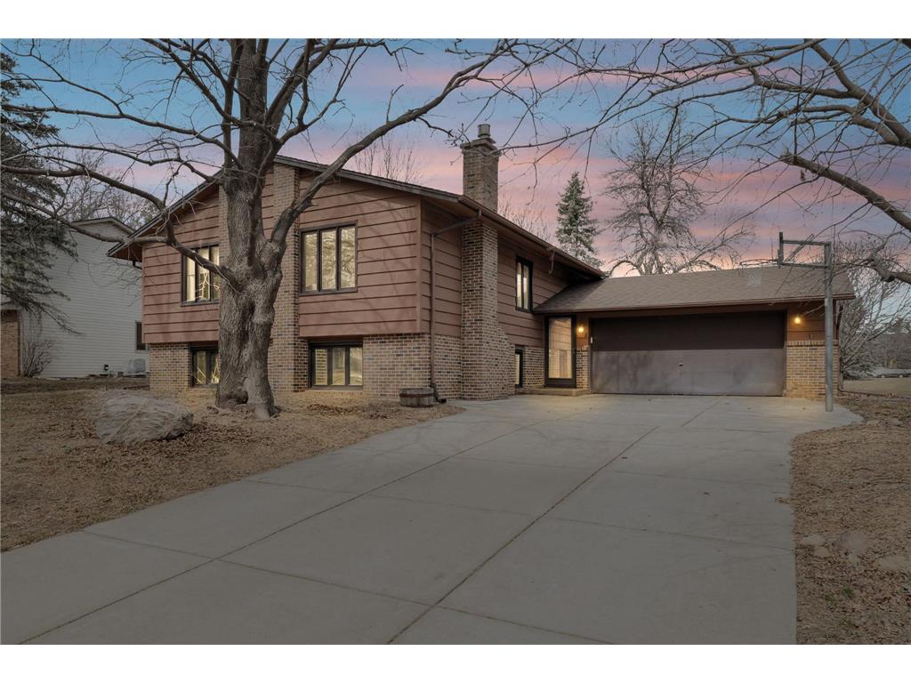 612 E 131st Street Burnsville MN 55337 6503236 image1