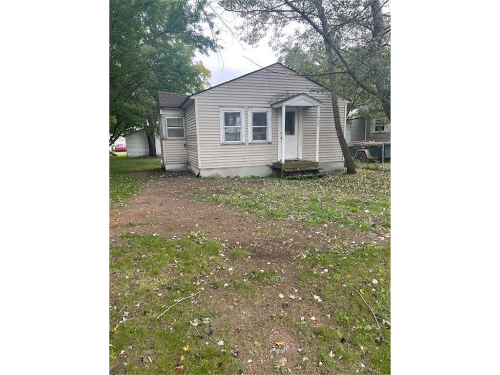 612 E Foster Avenue Luck WI 54853 6793132 image1