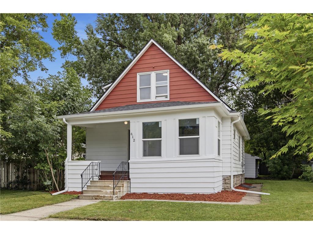 612 Elm Street S Moorhead MN 56560 7105304 image2