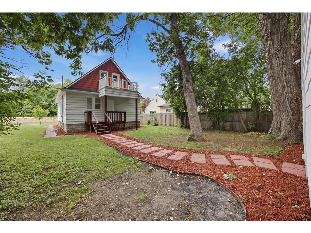 612 Elm Street S Moorhead MN 56560 7105304 image27