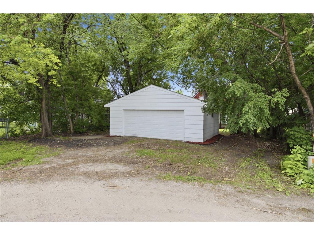 612 Elm Street S Moorhead MN 56560 7105304 image30