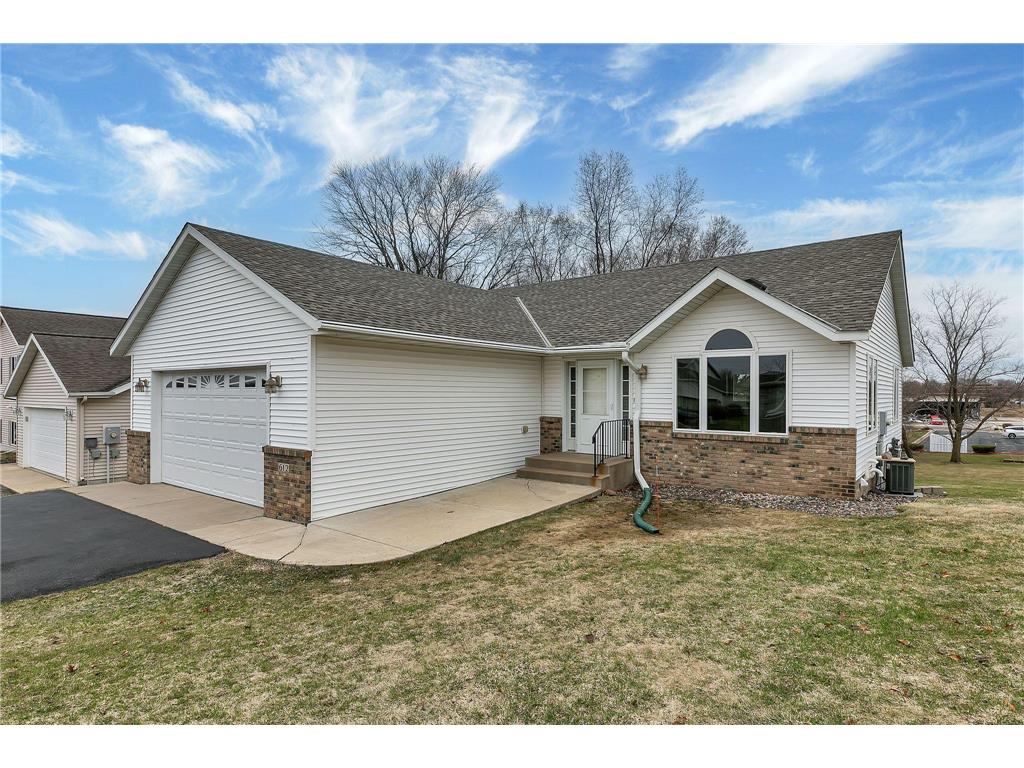 612 Fir Street E Saint Joseph MN 56374 6357449 image1