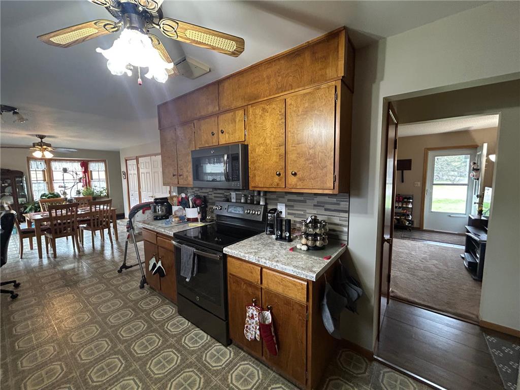 612 Front Avenue Park Rapids MN 56470 7076116 image16