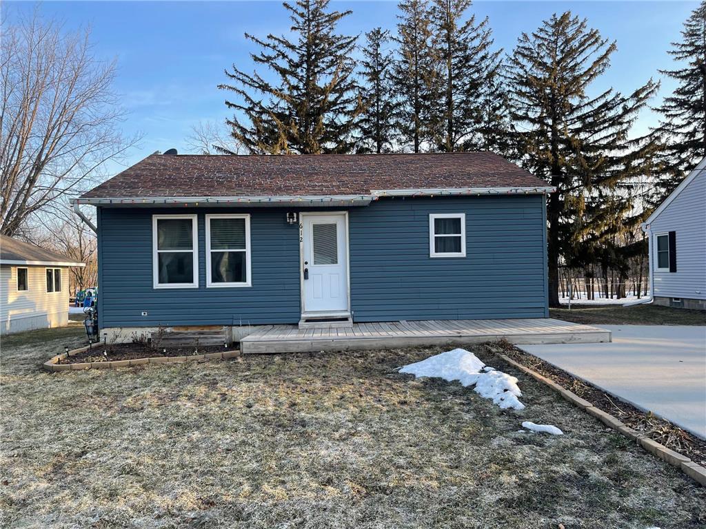 612 Main Street West Concord MN 55985 6351653 image1