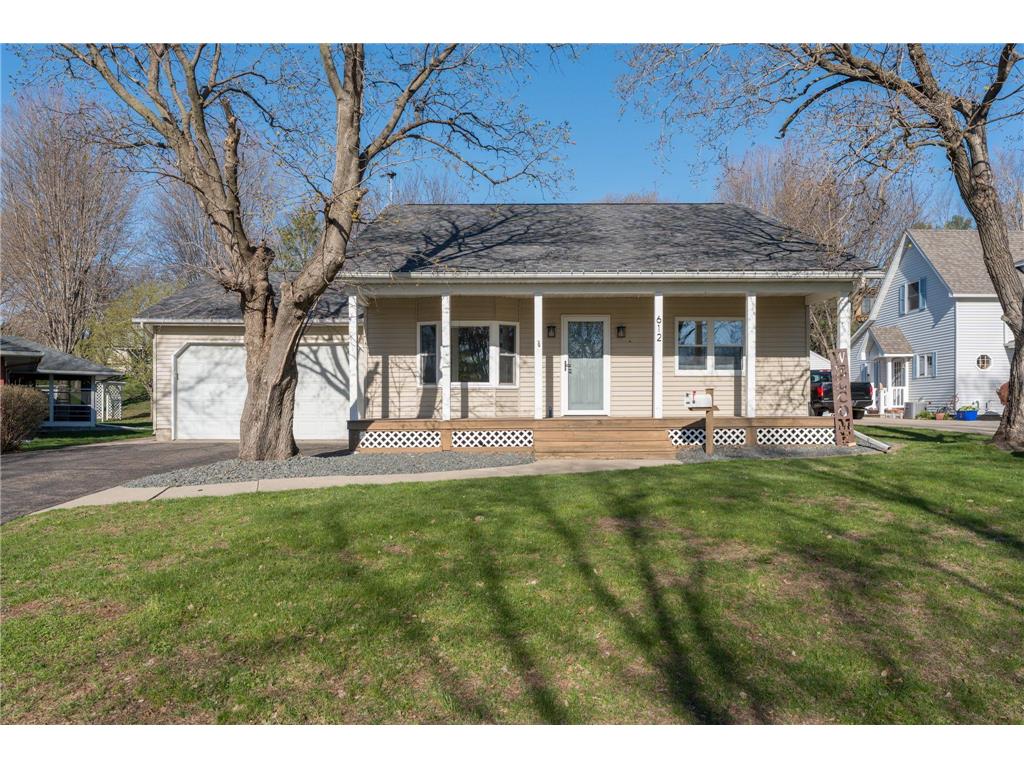 612 N 8th Street Saint Peter MN 56082 7057543 image1