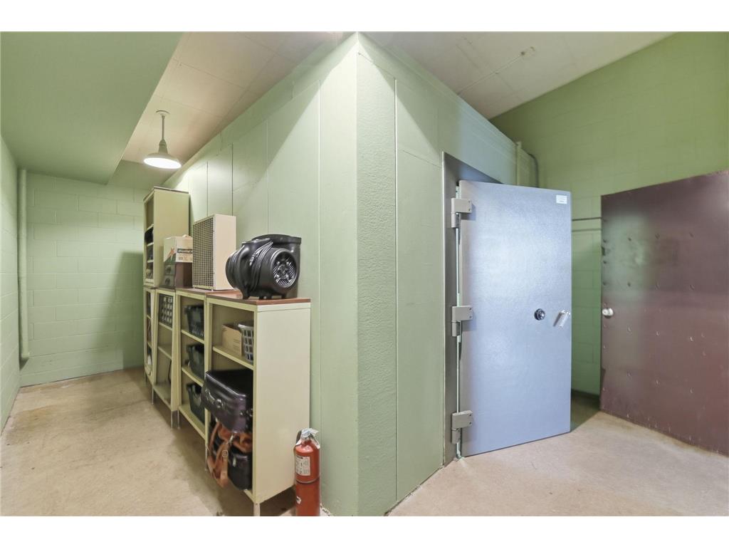 612 N Brown Street Winthrop MN 55396 7077575 image21