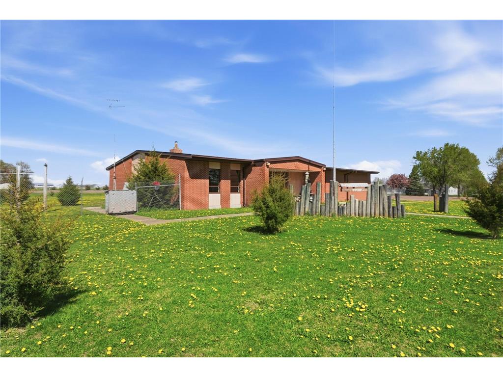612 N Brown Street Winthrop MN 55396 7077575 image24