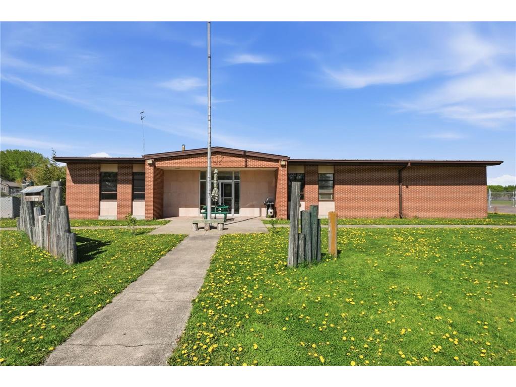 612 N Brown Street Winthrop MN 55396 7077575 image26