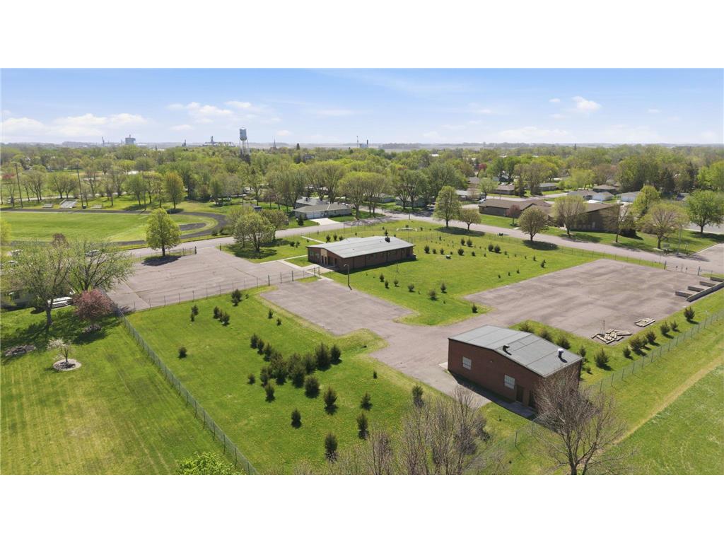 612 N Brown Street Winthrop MN 55396 7077575 image29