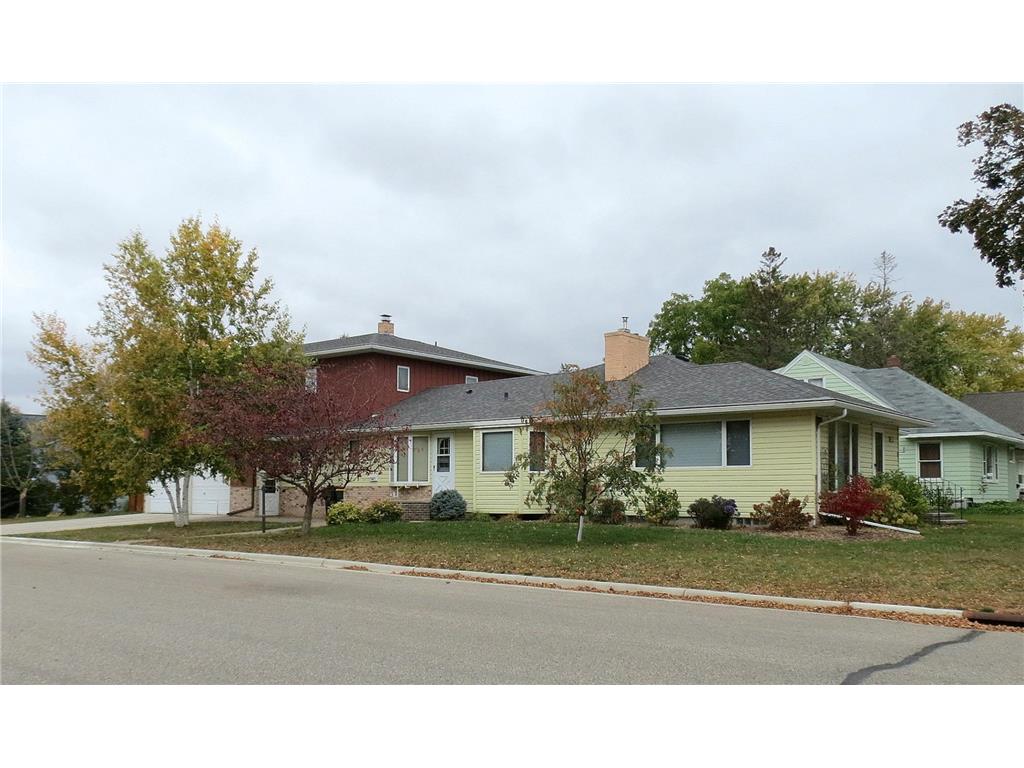 612 S 11th Street, Olivia, MN 56277 MLS 6272019 Edina Realty