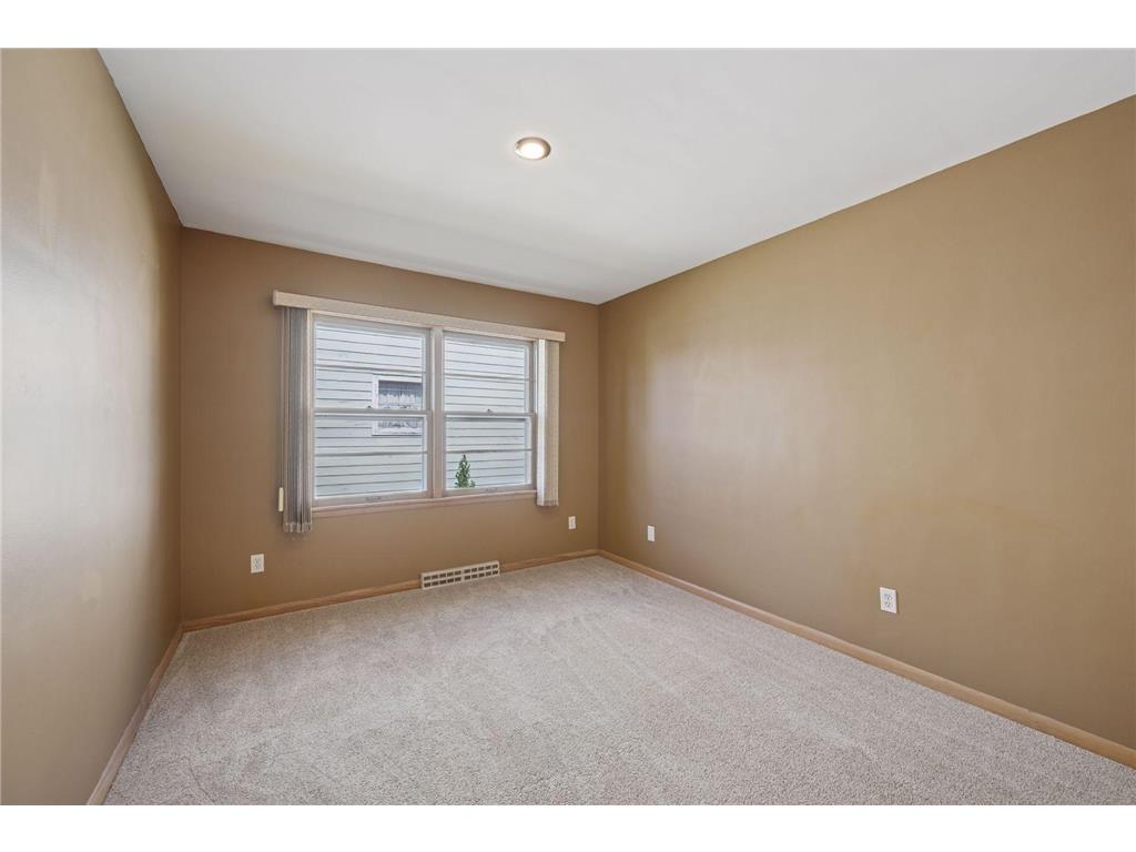 612 S 11th Street Olivia MN 56277 6817239 image23