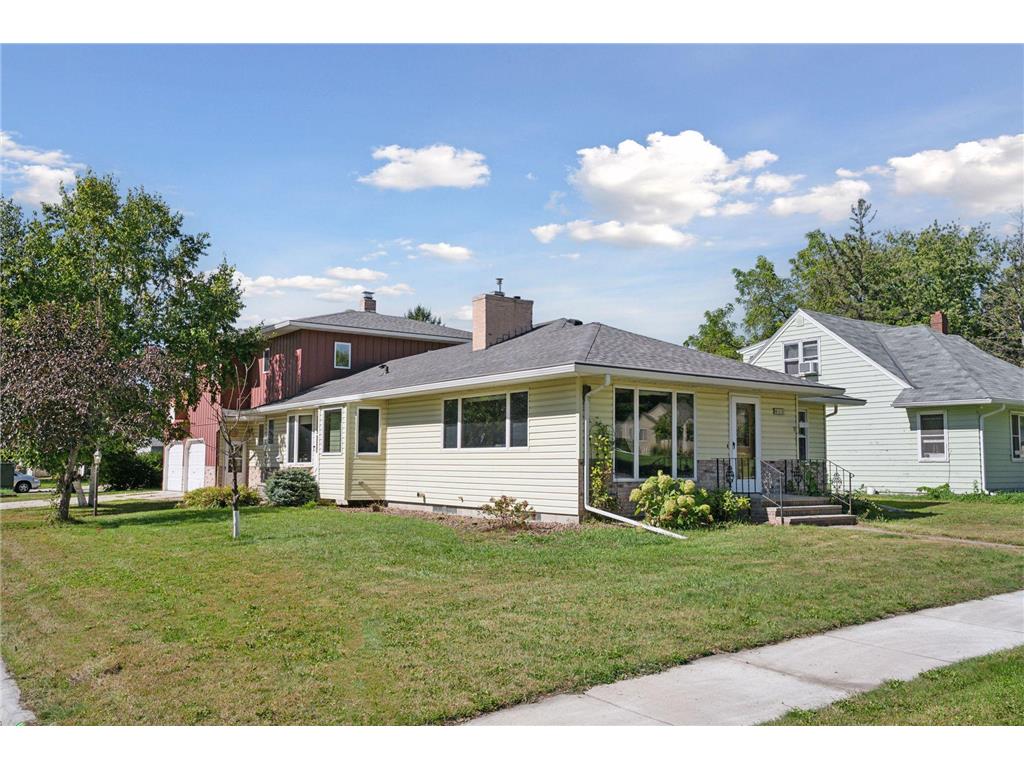 612 S 11th Street Olivia MN 56277 7004634 image3