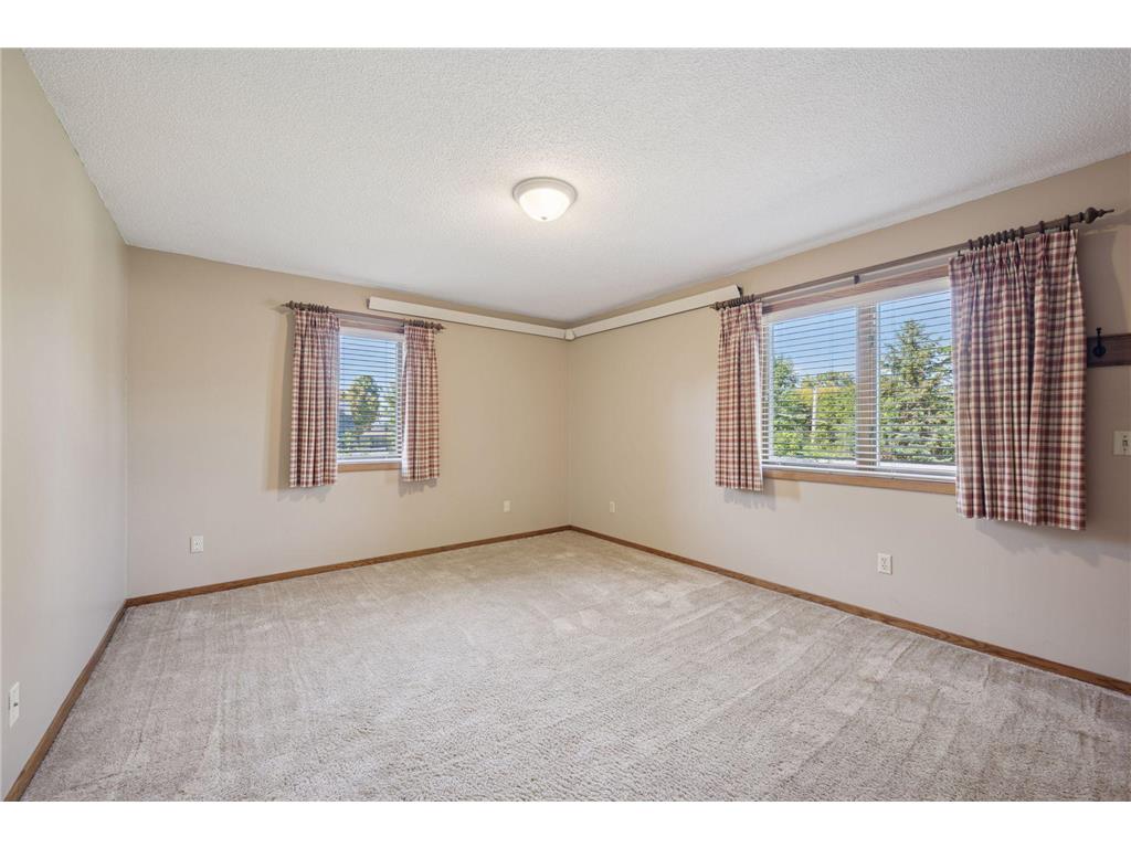 612 S 11th Street Olivia MN 56277 7004634 image38