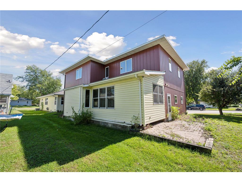 612 S 11th Street Olivia MN 56277 7004634 image49