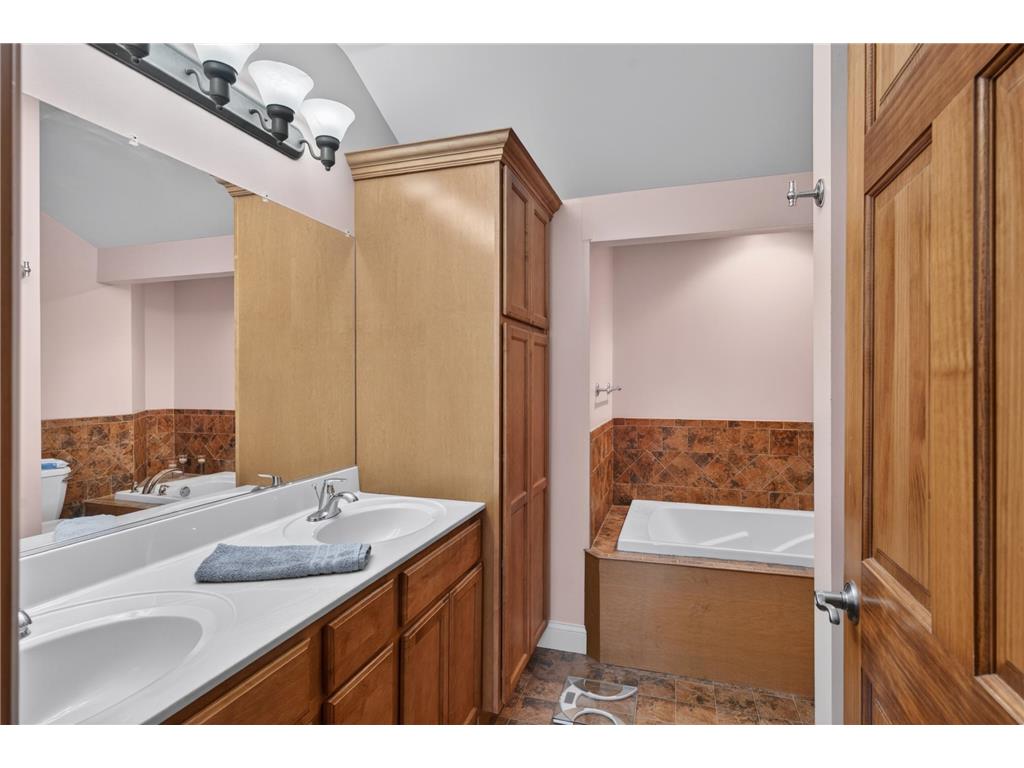 612 S Oak Street Lake City MN 55041 7071866 image26