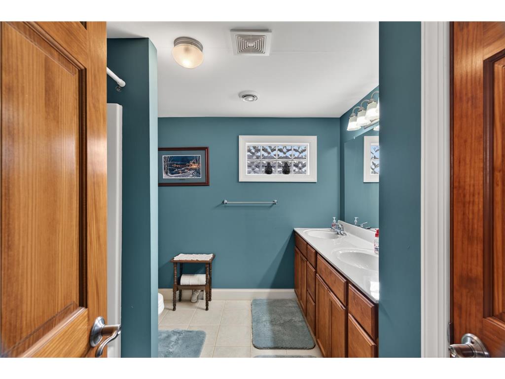 612 S Oak Street Lake City MN 55041 7071866 image31