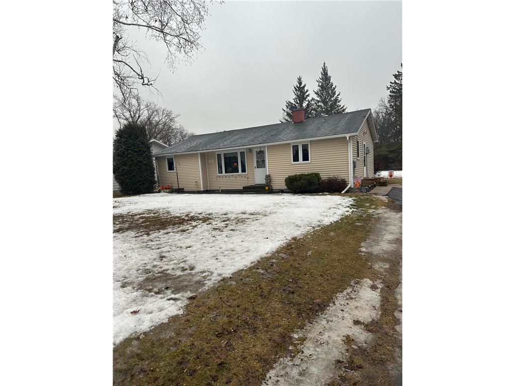 612 Stassen Avenue W Karlstad MN 56732 6488500 image1