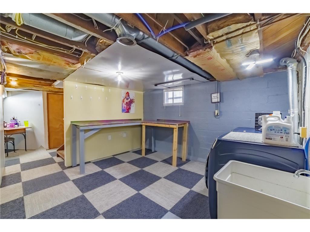 612 W Brooks Street Arlington MN 55307 7061399 image26