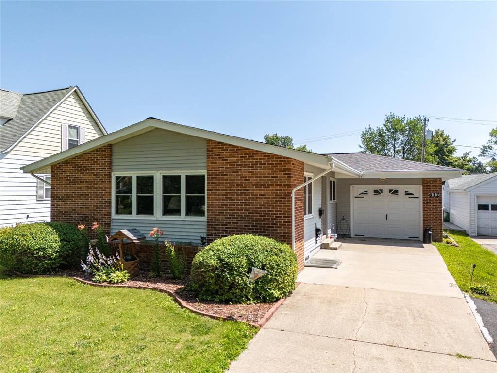 612 Walsh Street Crookston MN 56716 6761668 image1