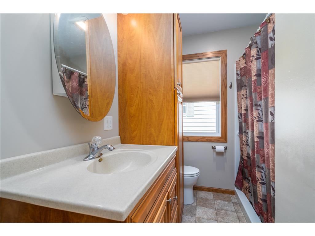 612 Walsh Street Crookston MN 56716 6761668 image11