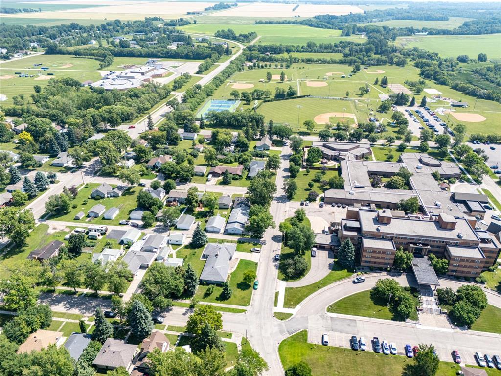 612 Walsh Street Crookston MN 56716 6761668 image36