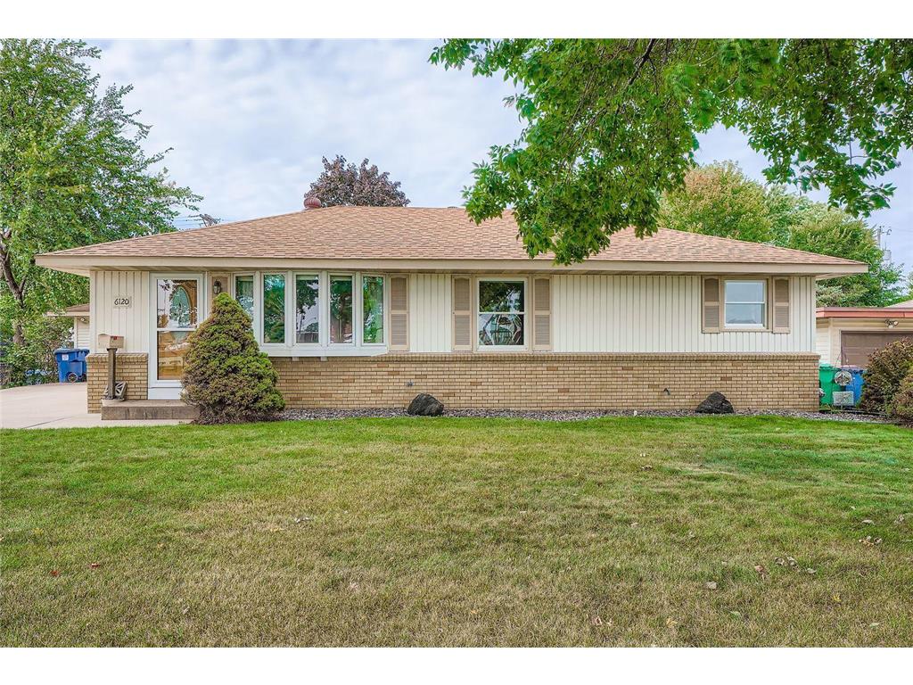 6120 7th Street NE Fridley MN 55432 6787448 image1