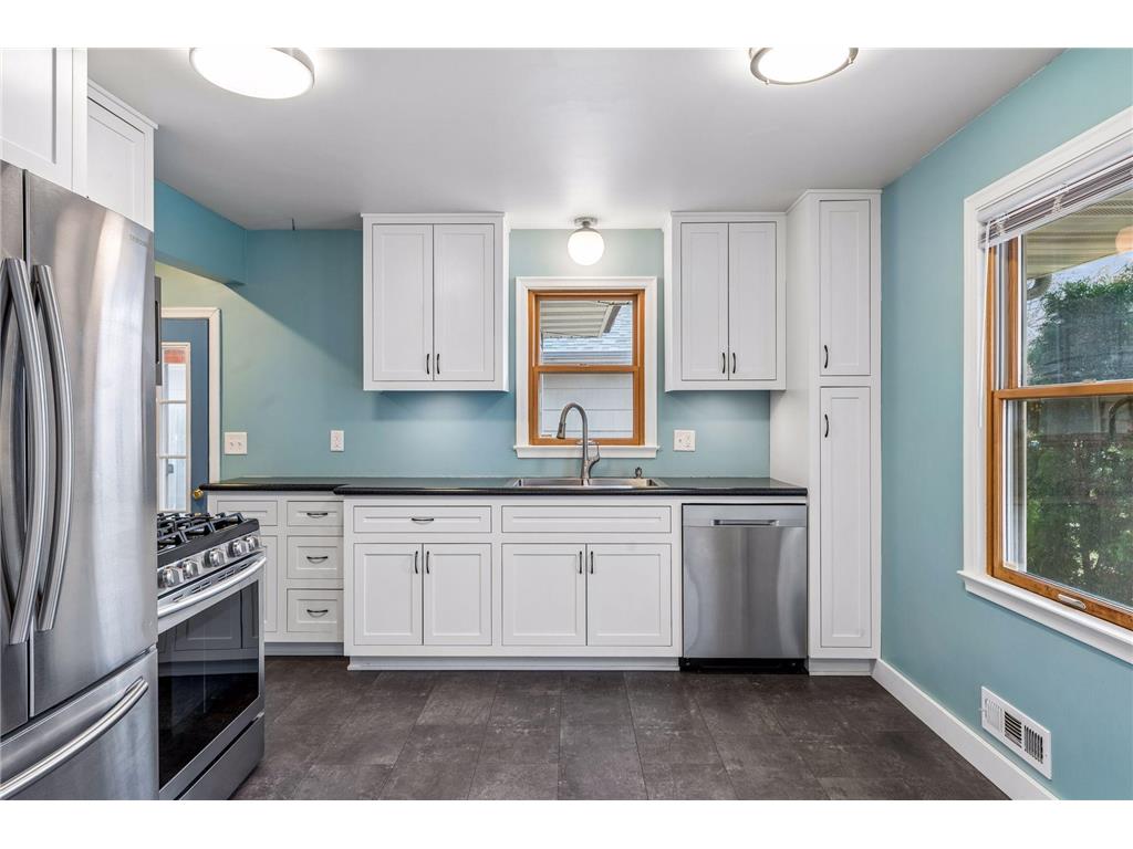 6120 Logan Avenue S Minneapolis MN 55419 7049261 image11