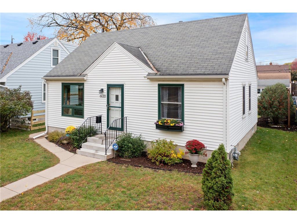 6120 Sheridan Avenue S Minneapolis MN 55410 6452405 image1