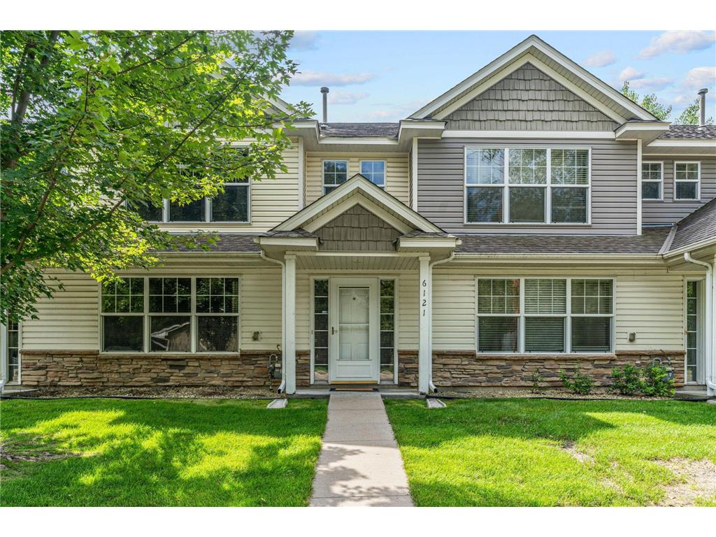 6121 32nd Avenue N Crystal MN 55422 6768909 image1