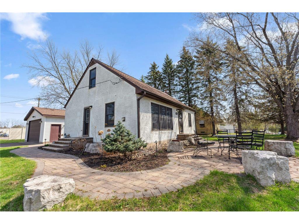 6122 Upper 51st Street N Oakdale MN 55128 6710253 image1