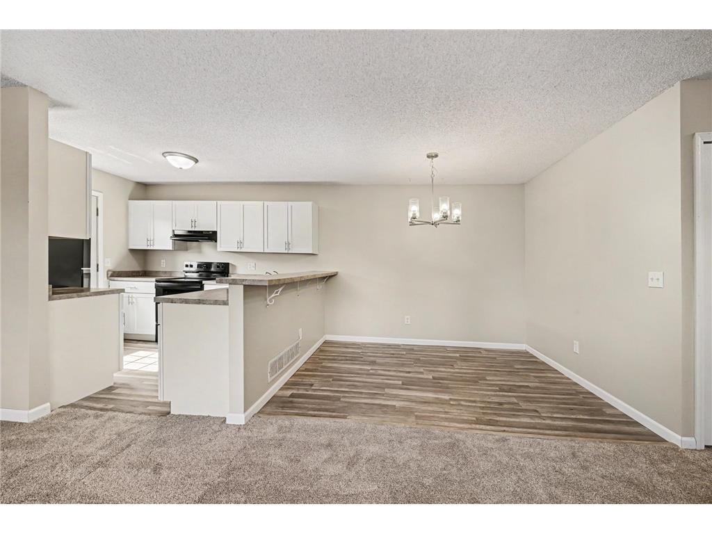 6123 78th Avenue N Brooklyn Park MN 55443 7097243 image11