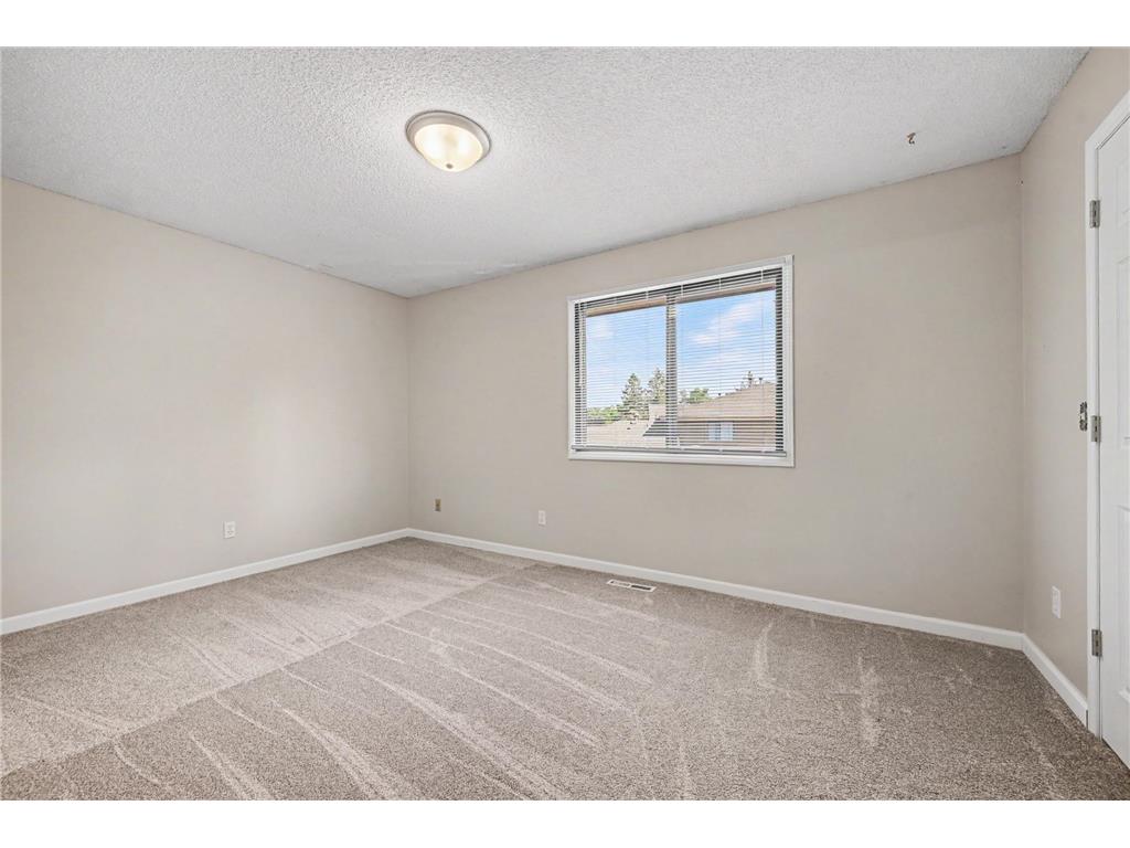 6123 78th Avenue N Brooklyn Park MN 55443 7097243 image13