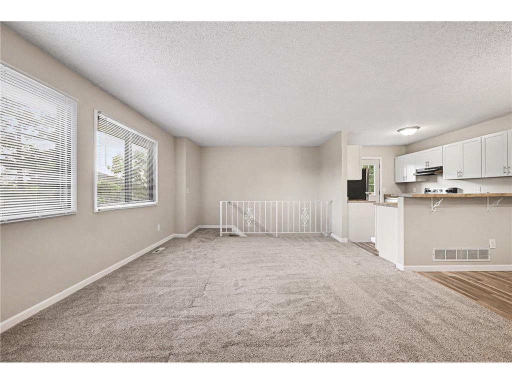 6123 78th Avenue N Brooklyn Park MN 55443 7097243 image4