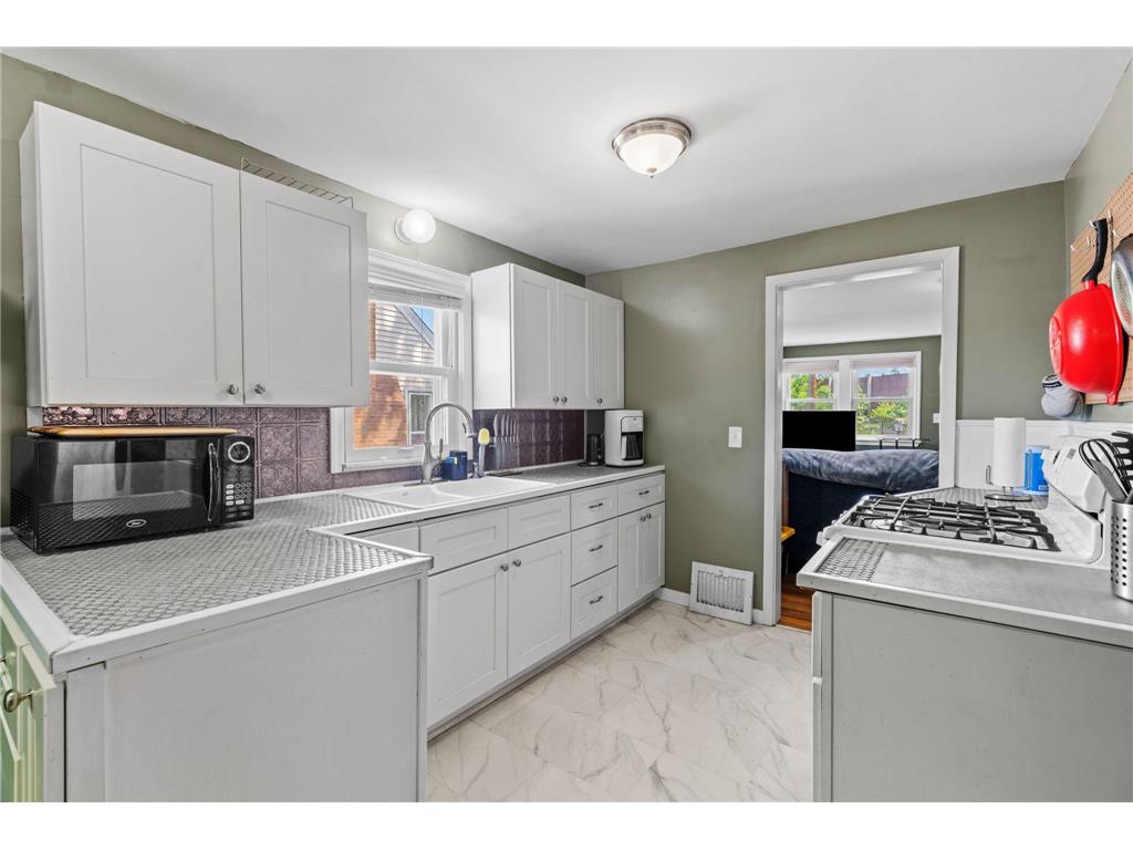 6124 1st Avenue S Minneapolis MN 55419 7084828 image13