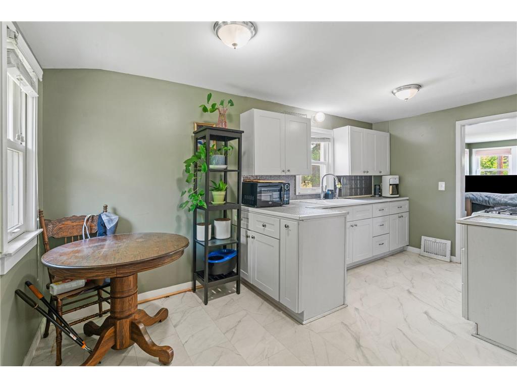 6124 1st Avenue S Minneapolis MN 55419 7084828 image18