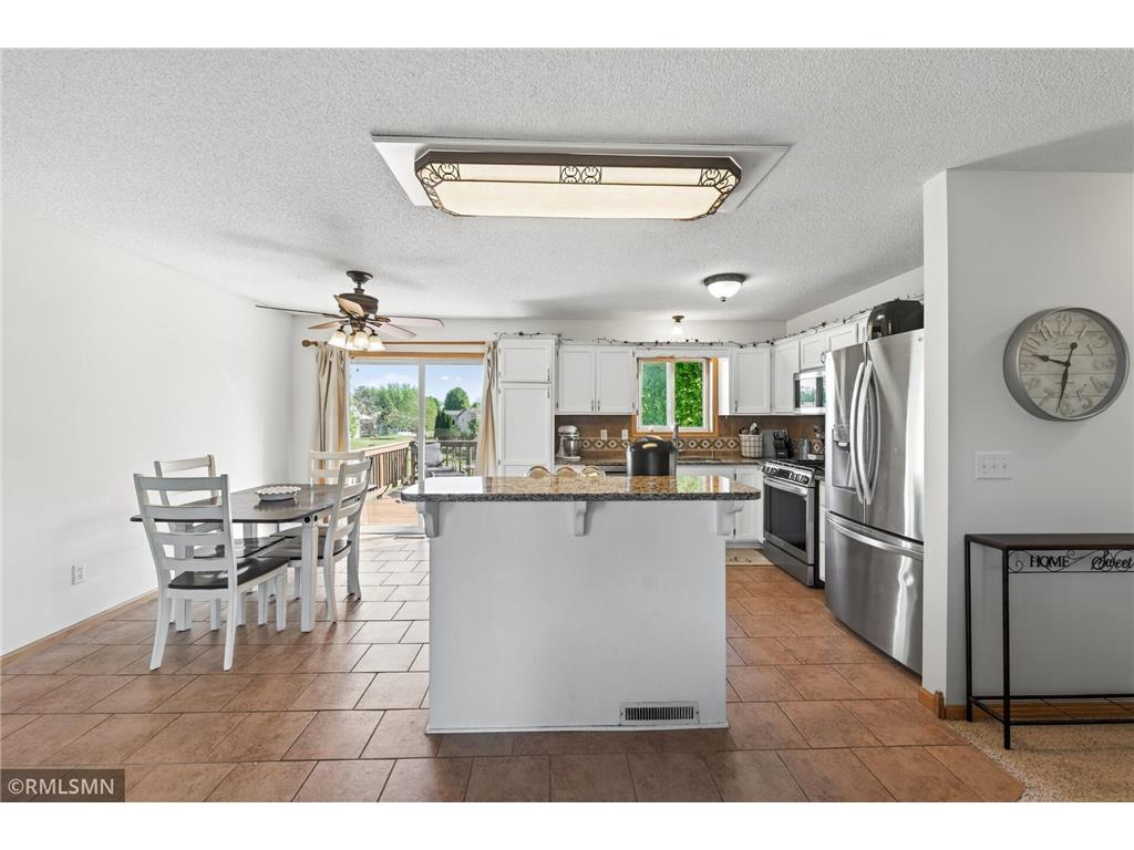 6124 258th Street Wyoming MN 55092 7075135 image12