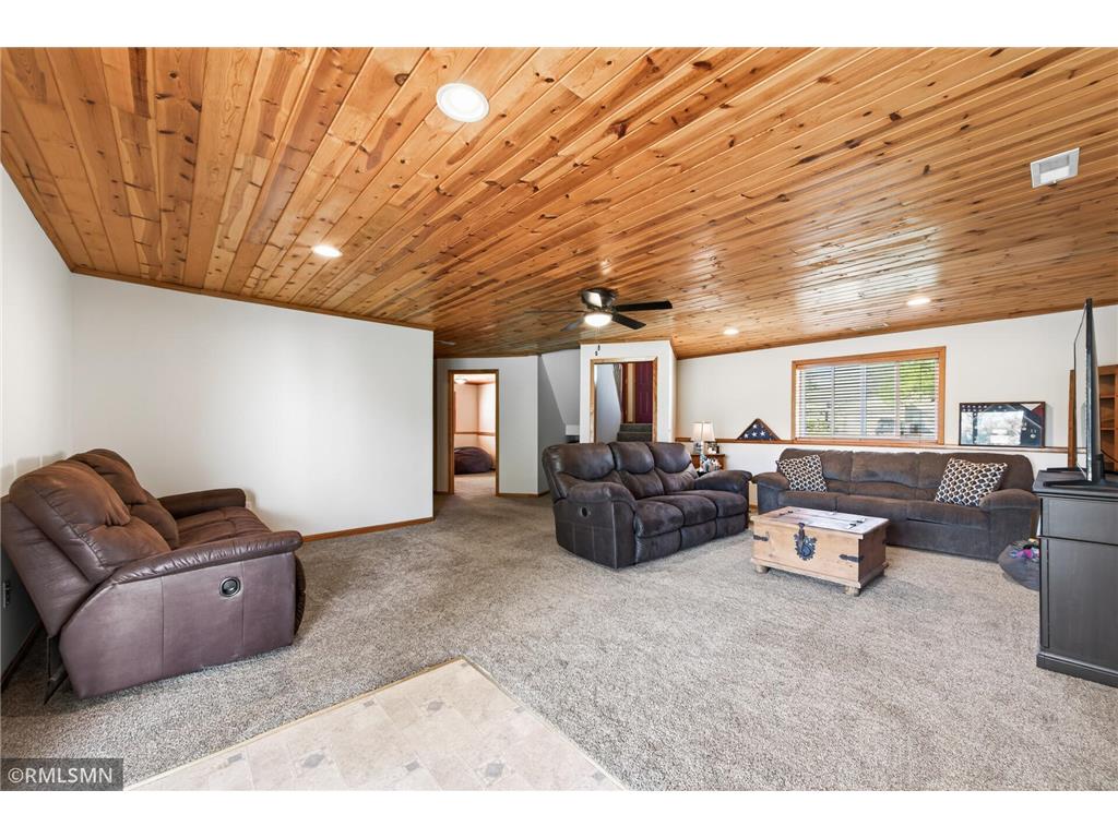 6124 258th Street Wyoming MN 55092 7075135 image26