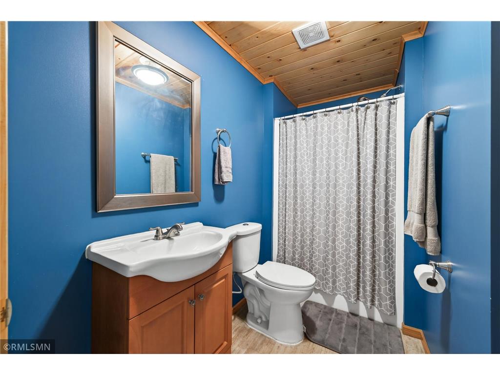 6124 258th Street Wyoming MN 55092 7075135 image30