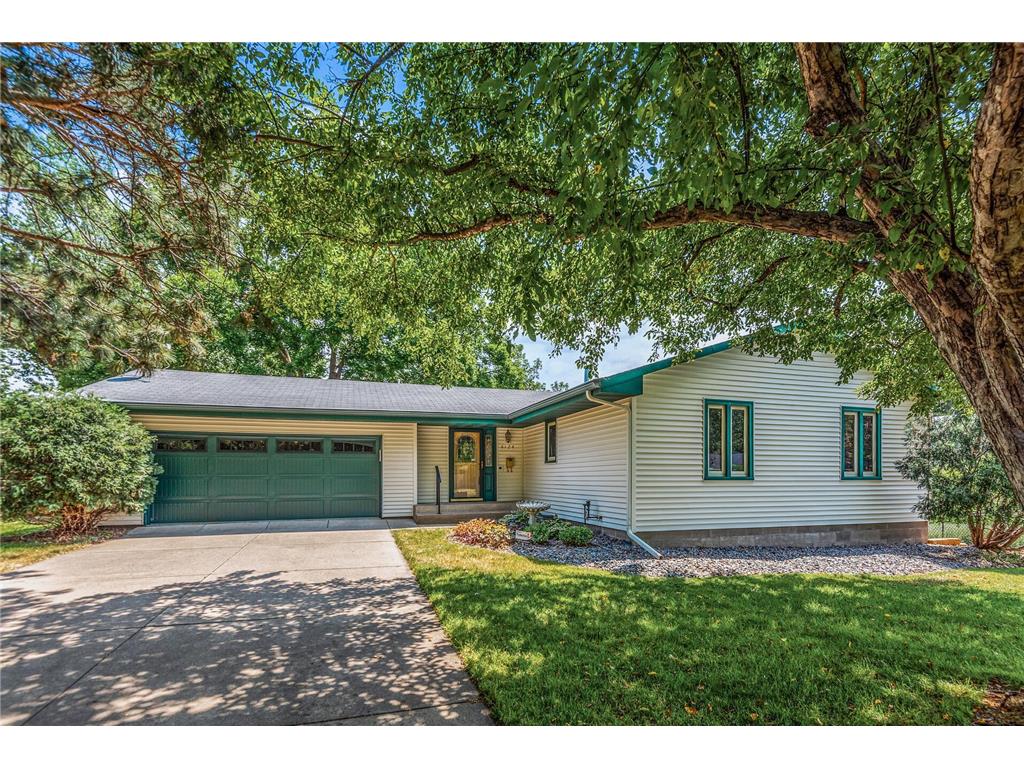 6124 Perry Avenue N, Brooklyn Center, MN, 55429 MLS 6389548 Edina