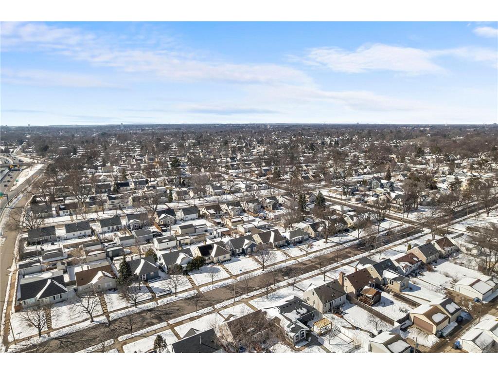 6124 Thomas Avenue S Minneapolis MN 55410 7039116 image48