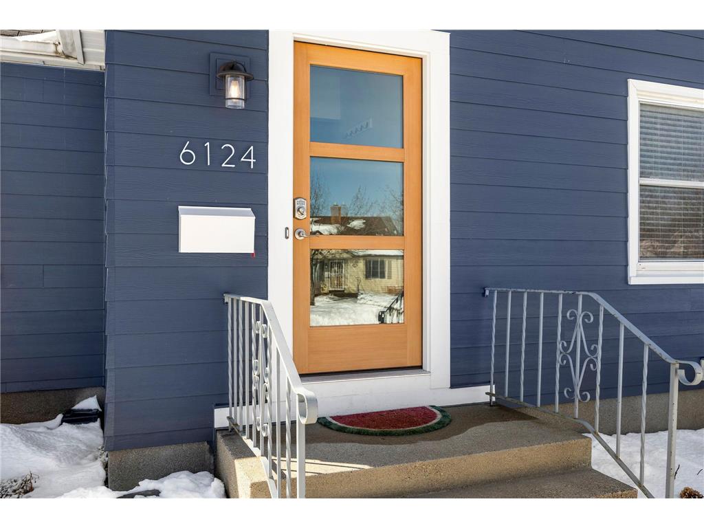 6124 Thomas Avenue S Minneapolis MN 55410 7039116 image9