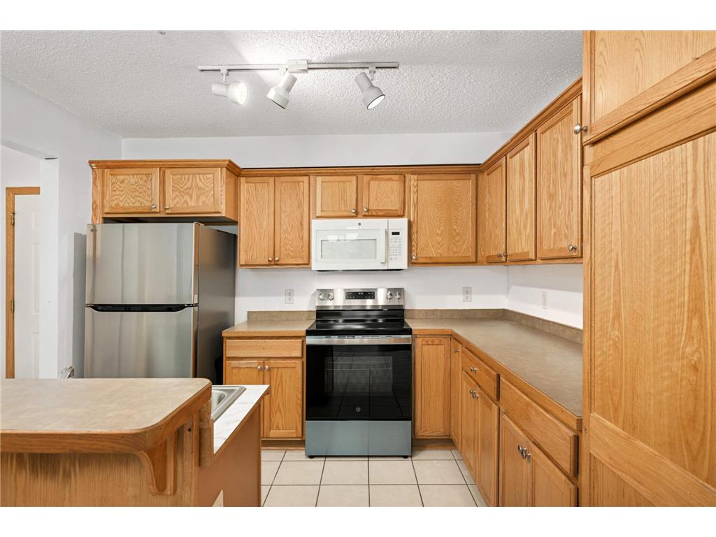 6127 32nd Avenue N Crystal MN 55422 7072267 image10