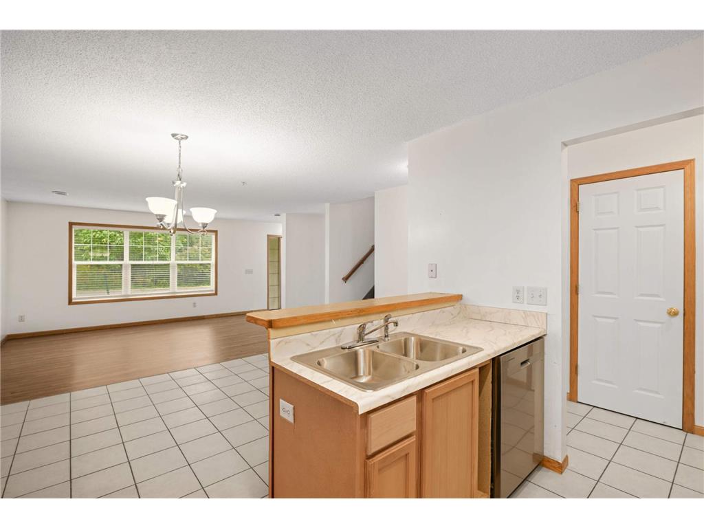 6127 32nd Avenue N Crystal MN 55422 7072267 image12
