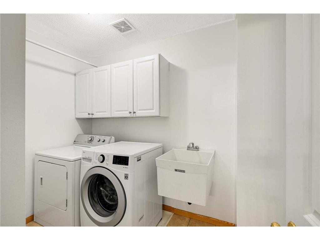 6127 32nd Avenue N Crystal MN 55422 7072267 image23
