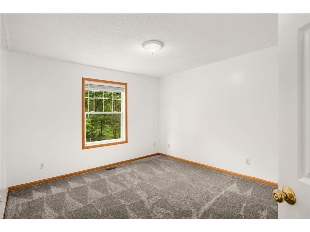 6127 32nd Avenue N Crystal MN 55422 7072267 image24