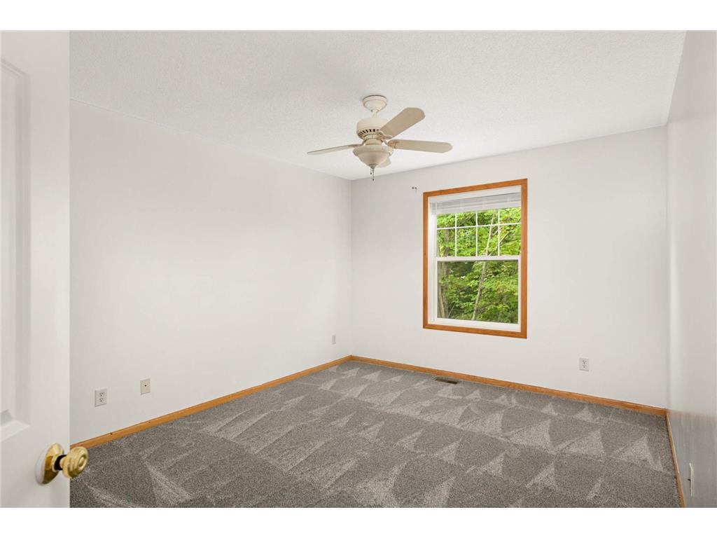 6127 32nd Avenue N Crystal MN 55422 7072267 image26