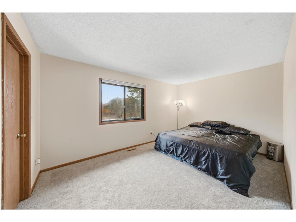 6129 78th Avenue N Brooklyn Park MN 55443 7020269 image7