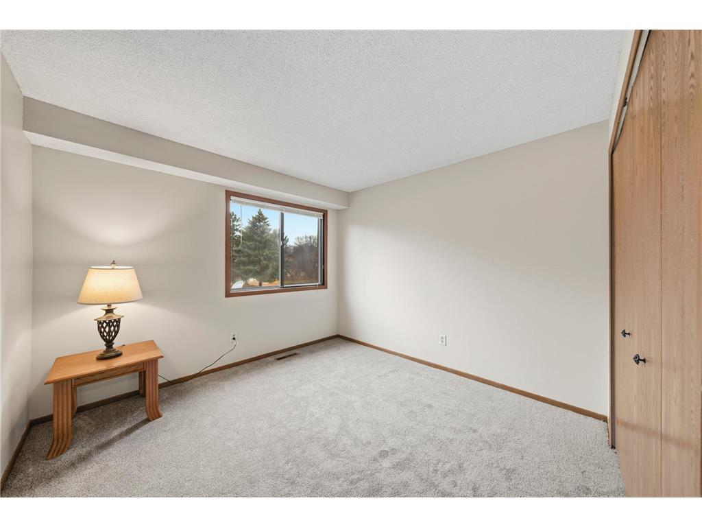 6129 78th Avenue N Brooklyn Park MN 55443 7020269 image8