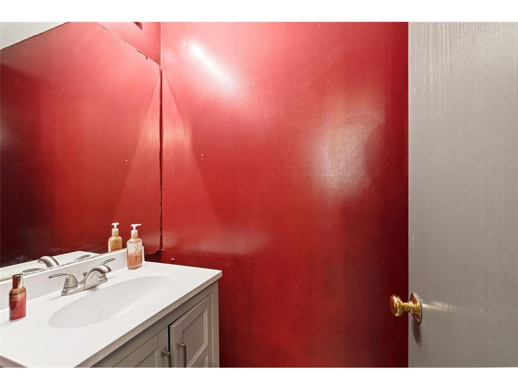 6129 Tahoe Circle #B Woodbury MN 55125 7027460 image14